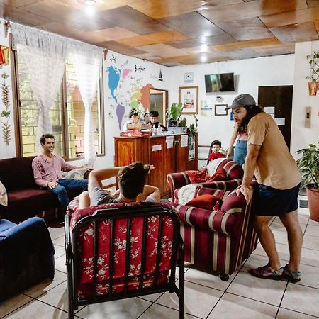 Hostal Dona Mercedes Juayúa Exterior foto