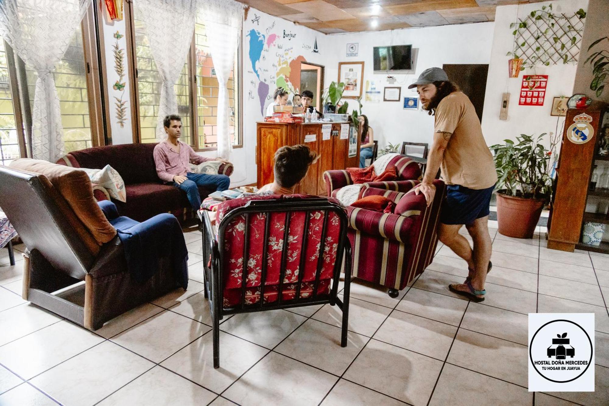 Hostal Dona Mercedes Juayúa Exterior foto