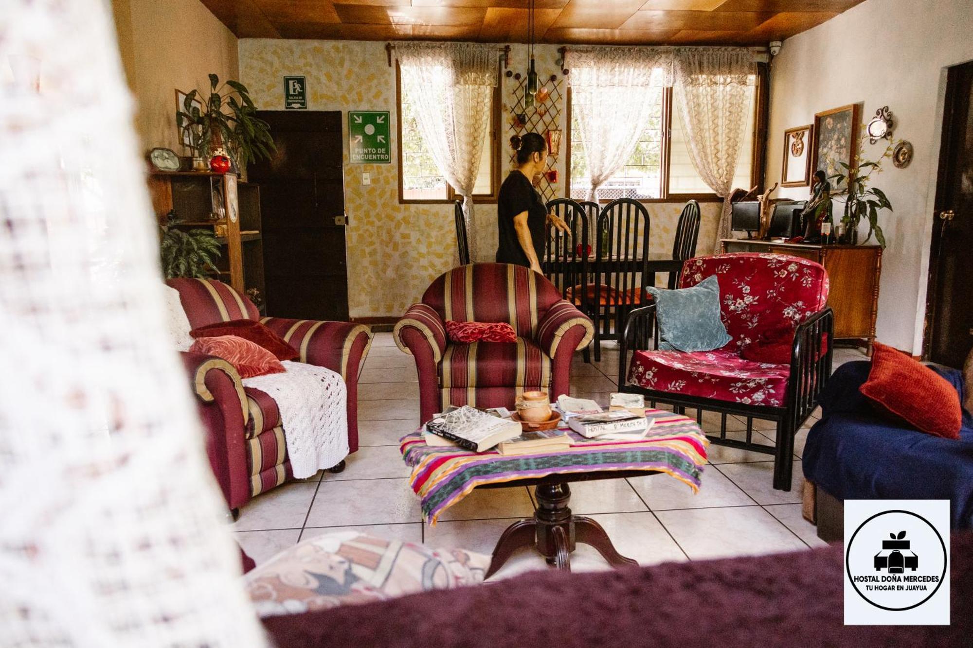 Hostal Dona Mercedes Juayúa Exterior foto